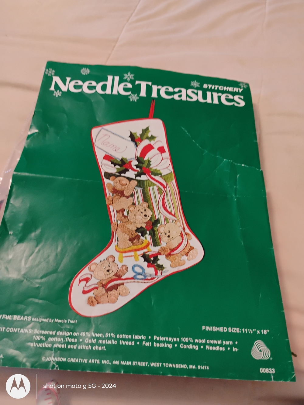 Needle Treasures Green Christmas Stocking Craft Kit